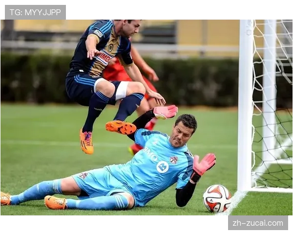 英超赛场VAR判罚影响多场比赛结果 引发技术运用讨论